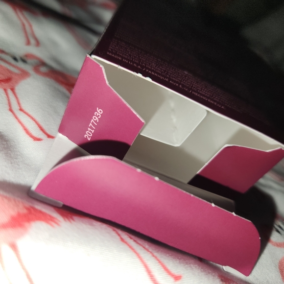 Mary Kay Matte + Shine Lip Set - Picture 4 of 6